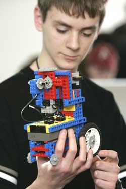 Growing a New Crop - 4-H Students take part in a technology conference 2