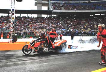 Tech Focus - The Salakazi motorcycle drag racing team