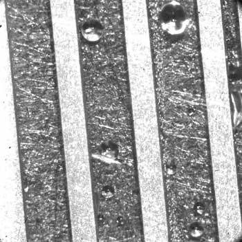 Hydrogen Horizon - Drops of water forming