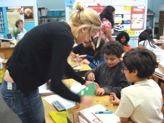 Sharing the Passion - Children learning engineering