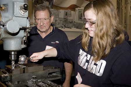 Input/Output - Manufacturing camp for kids