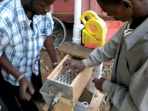 Tuning In - Simple threshing tool