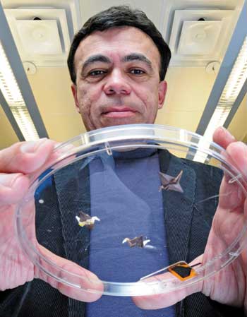 Tech Focus - Impregnating paper with iron particles